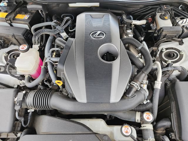 Used 2022 Lexus IS 300 w/ Premium Package RWD image 27