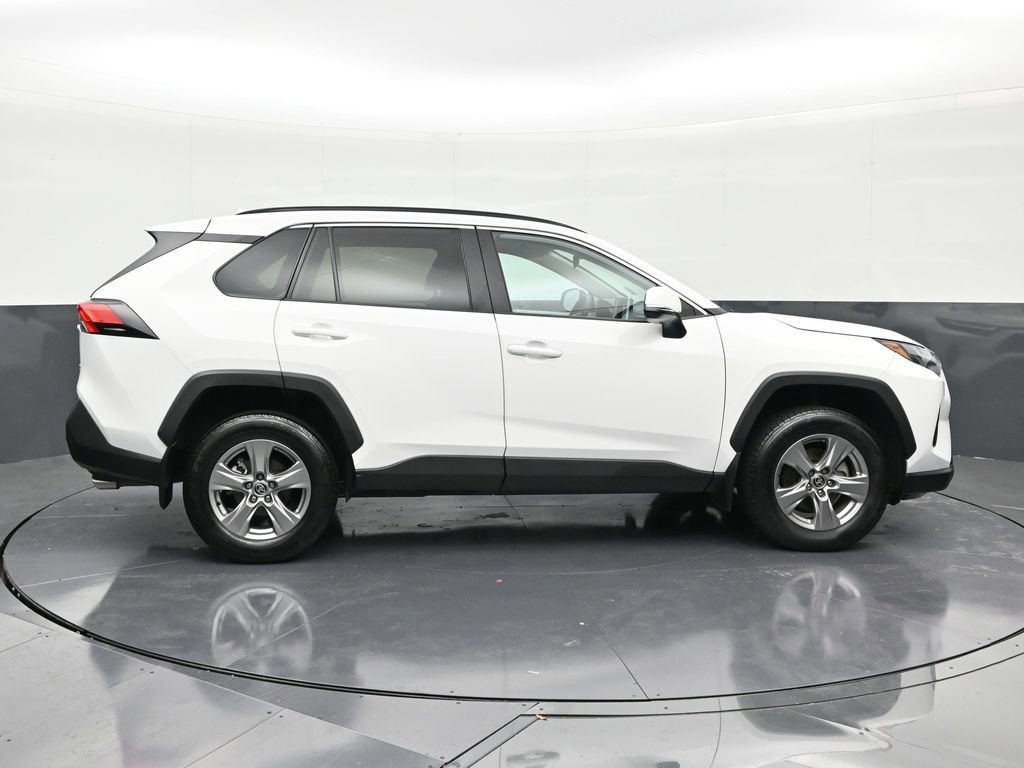Used 2024 Toyota RAV4 XLE w/ Convenience Package image 6