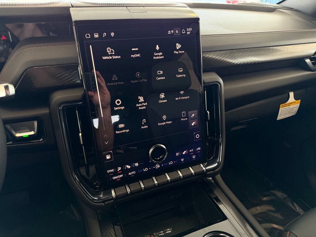 New 2026 GMC Yukon AT4 w/ AT4 Premium Plus Package AWD/4WD image 24