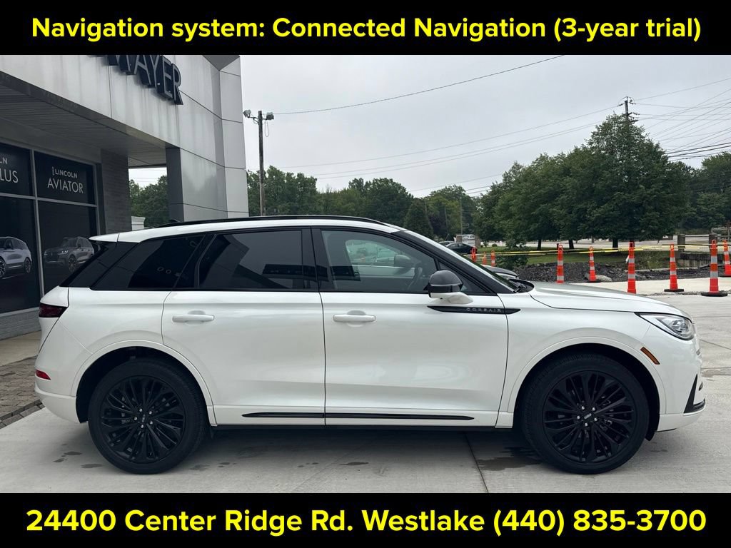 Used 2024 Lincoln Corsair Reserve w/ Equipment Group 201A AWD/4WD image 11