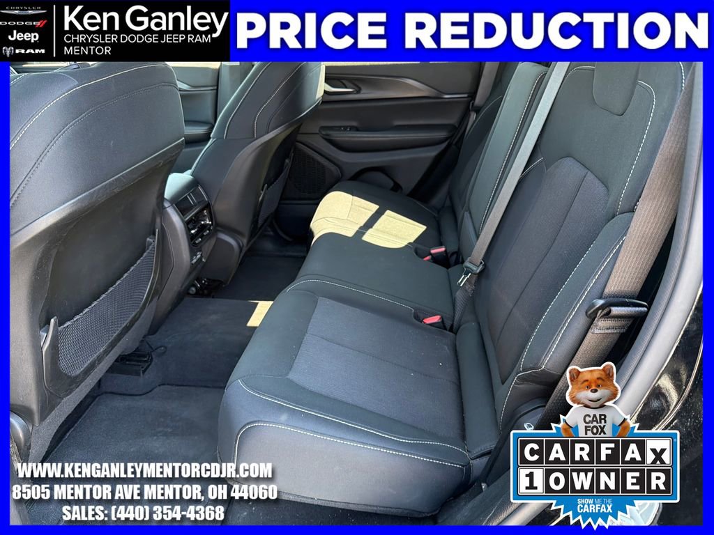 Used 2023 Jeep Grand Cherokee Laredo w/ Luxury Tech Group I image 20