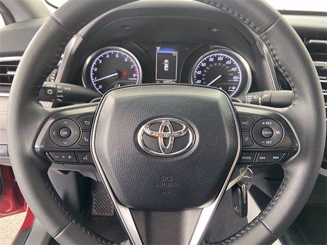 Certified 2018 Toyota Camry SE FWD image 25