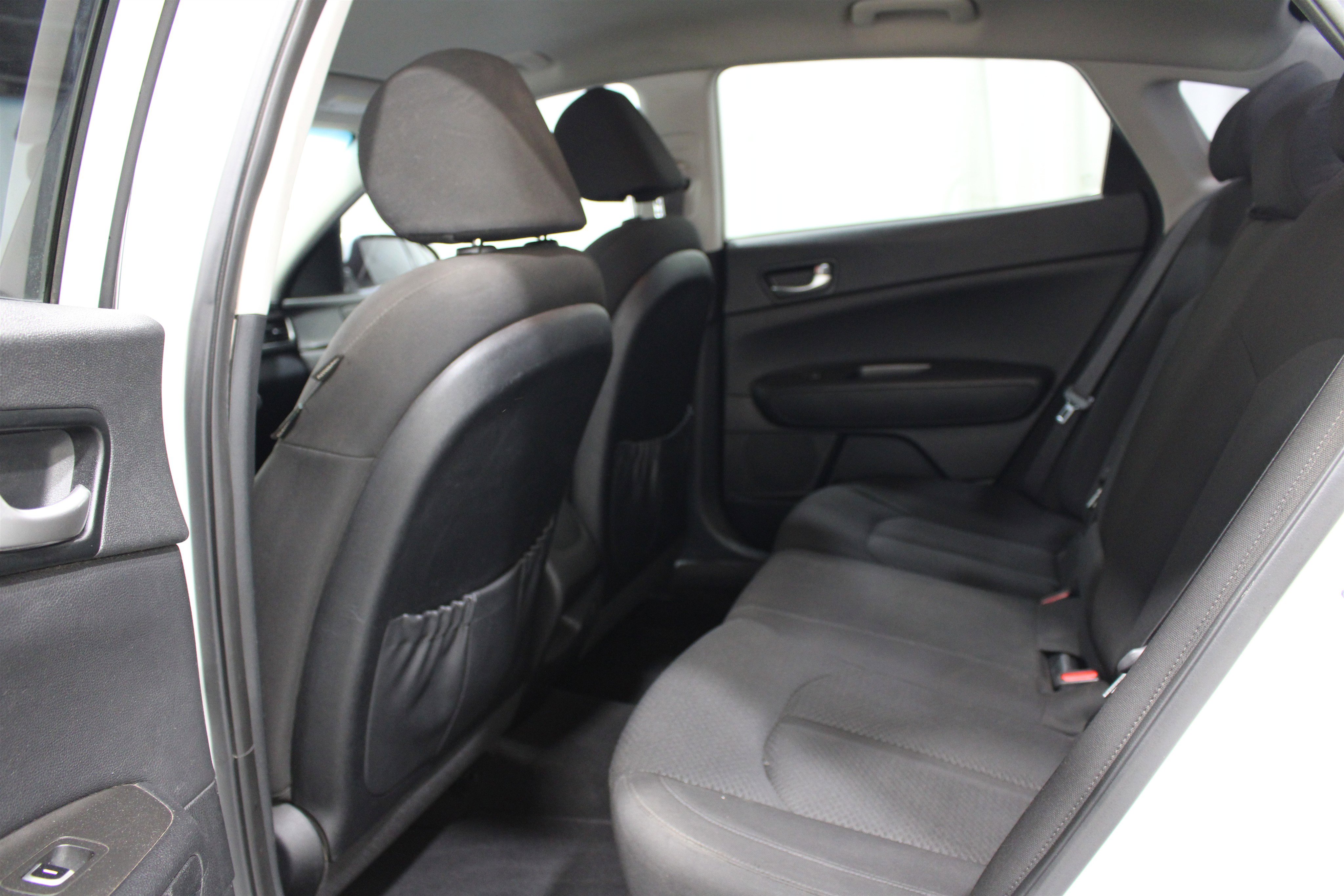 Used 2016 Kia Optima LX FWD image 18