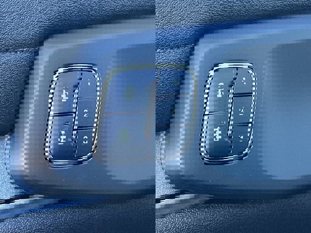 New 2025 Ford Ranger Lariat w/ Black Appearance Package image 12