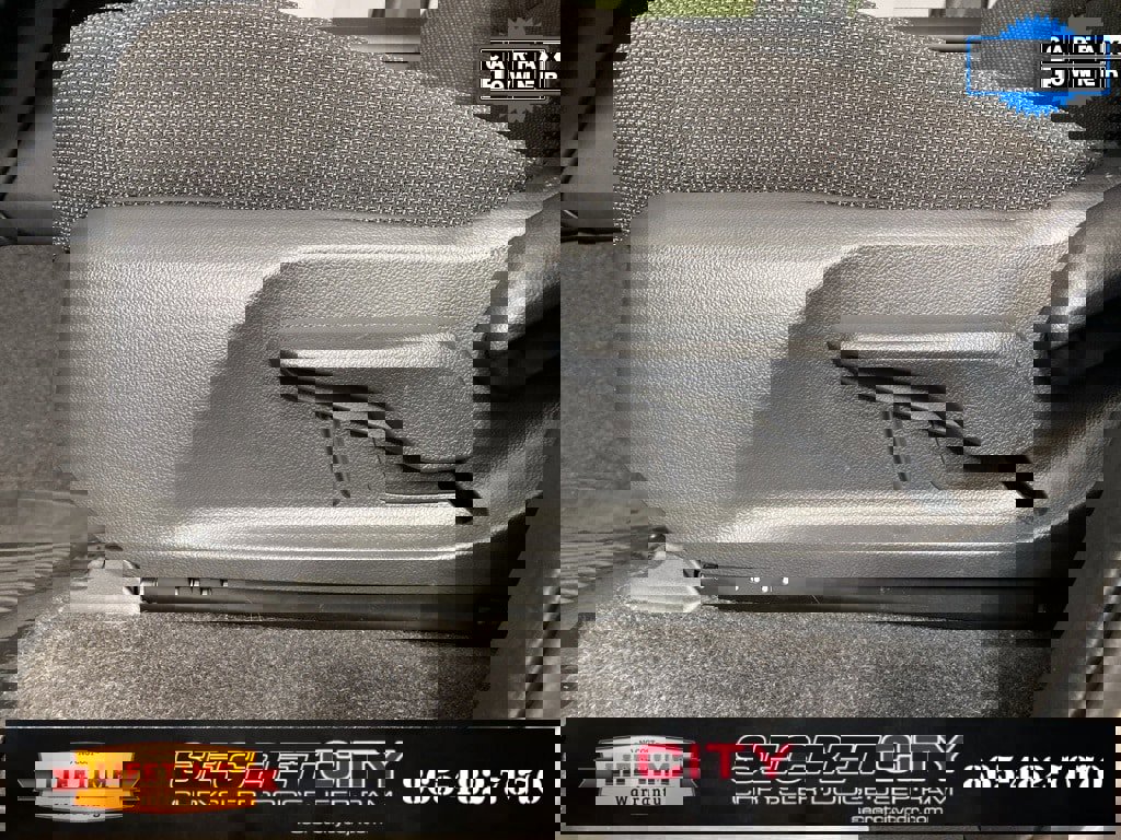 Used 2025 Toyota Land Cruiser 1958 image 13