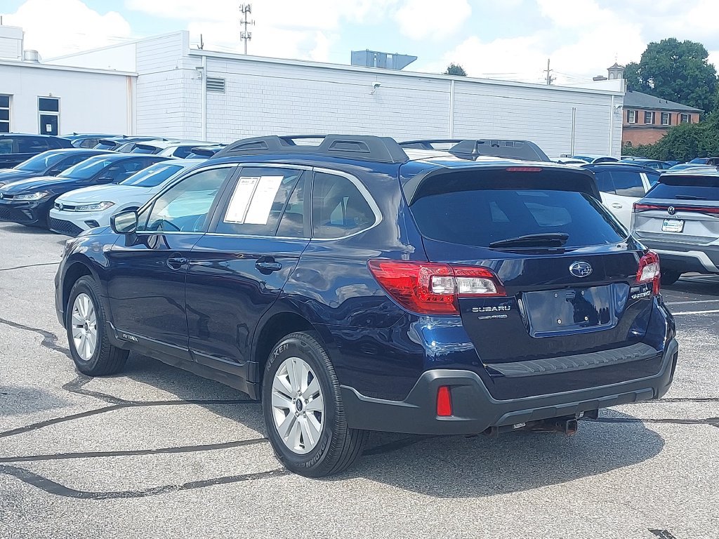 Used 2018 Subaru Outback 2.5i Premium AWD/4WD image 5