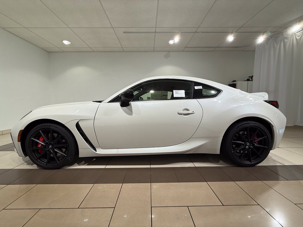 New 2026 Toyota GR86 Premium w/ Performance Package RWD image 2