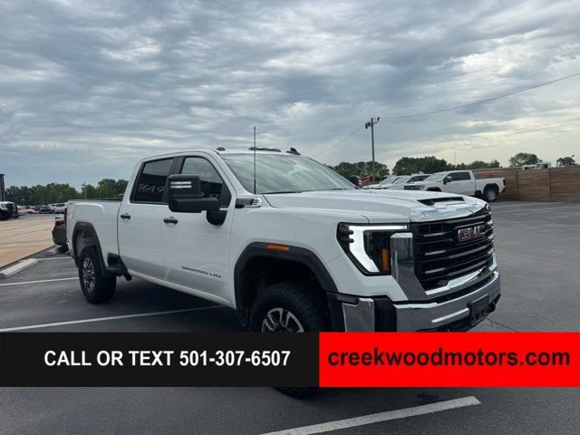 Used 2024 GMC Sierra 2500 Pro AWD/4WD image 2