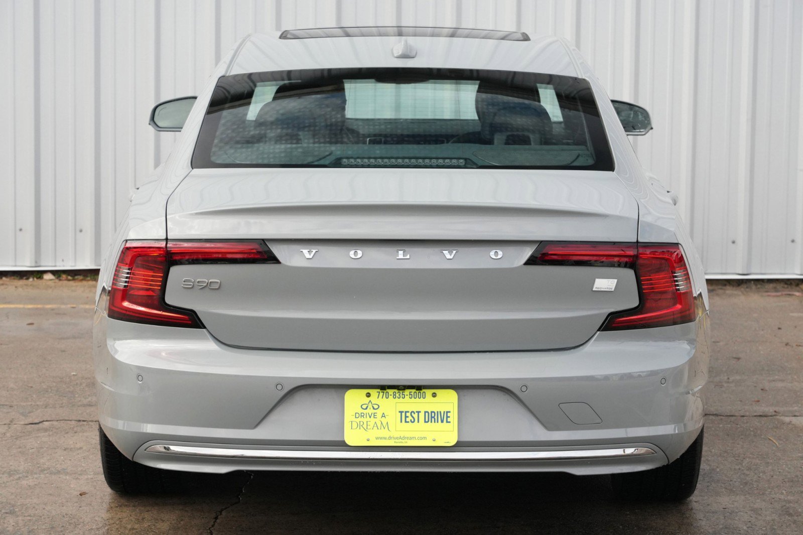 Used 2024 Volvo S90 T8 Ultimate image 51