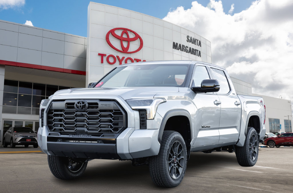 New 2026 Toyota Tundra Limited w/ TRD Off-Road Package