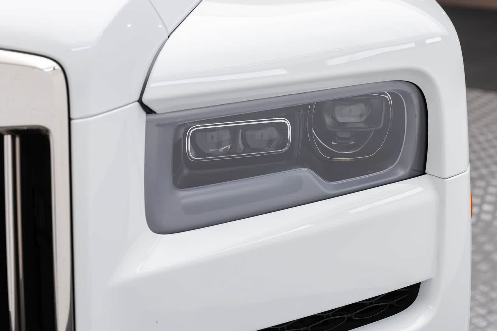 Used 2021 Rolls-Royce Cullinan AWD/4WD image 60
