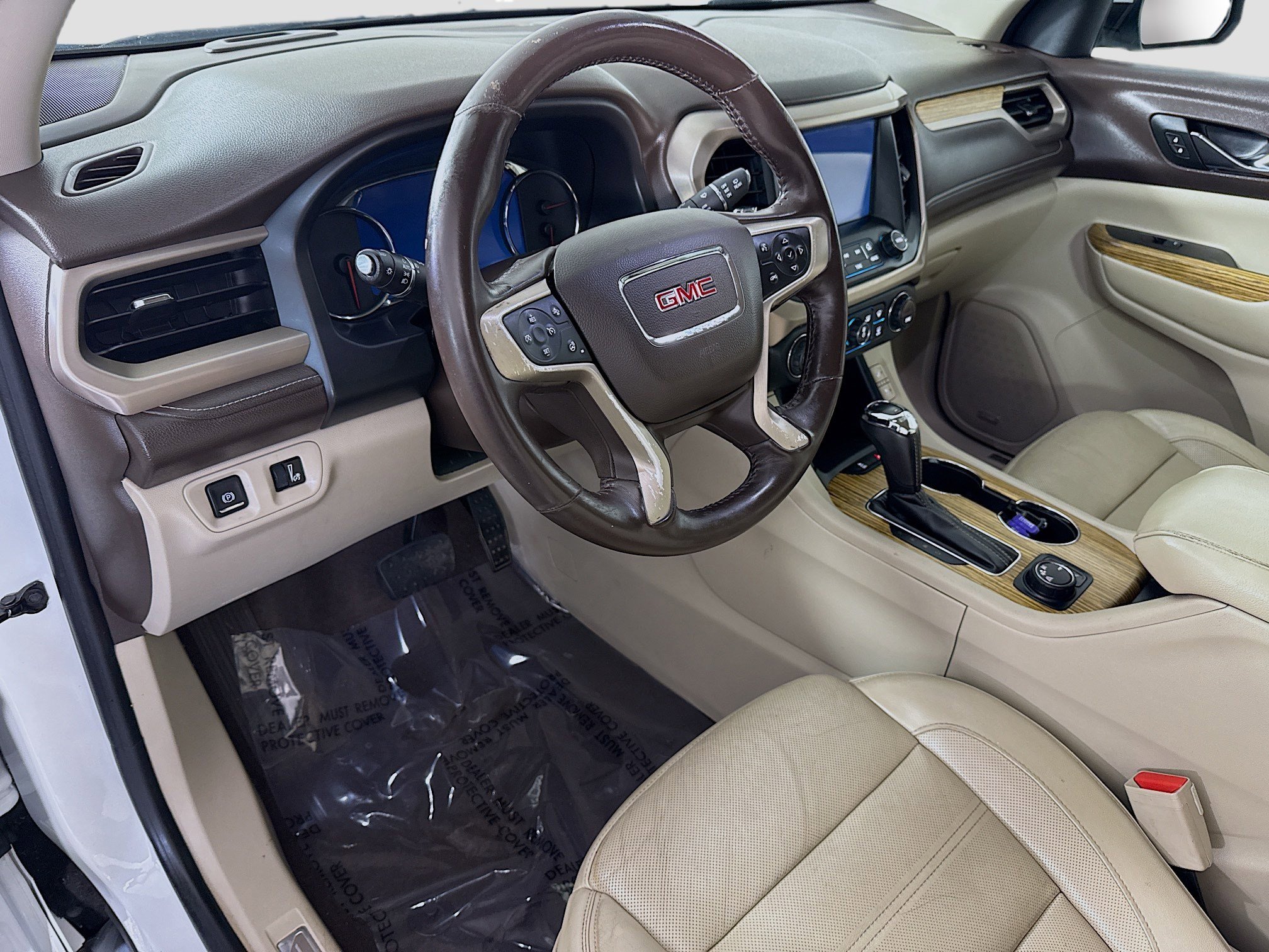 Used 2017 GMC Acadia Denali w/ Technology Package image 23