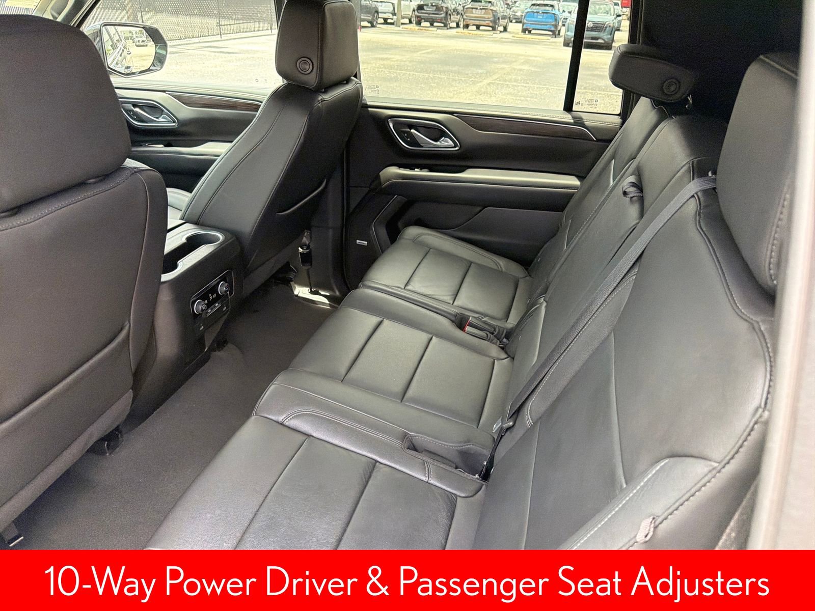 Used 2024 Chevrolet Suburban LT AWD/4WD image 30