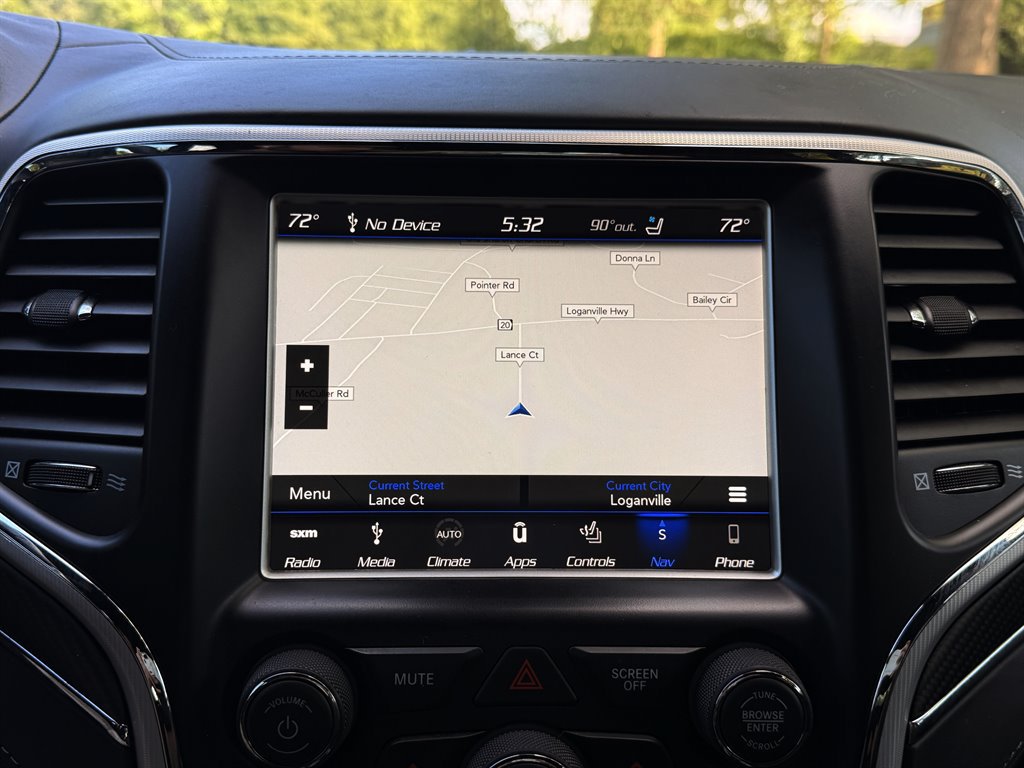 Used 2018 Jeep Grand Cherokee SRT AWD/4WD image 24