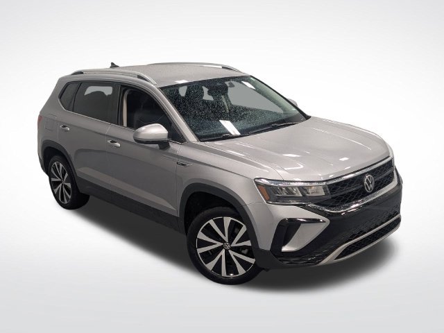 Used 2024 Volkswagen Taos SE FWD image 31