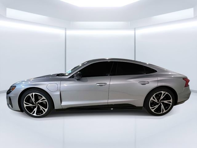 Used 2024 Audi e-tron GT Premium Plus AWD/4WD image 2