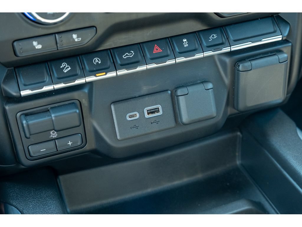 Used 2022 Chevrolet Silverado 1500 RST AWD/4WD image 27