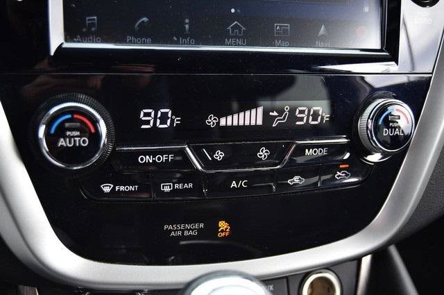 Used 2018 Nissan Murano Platinum w/ Cargo Package image 18