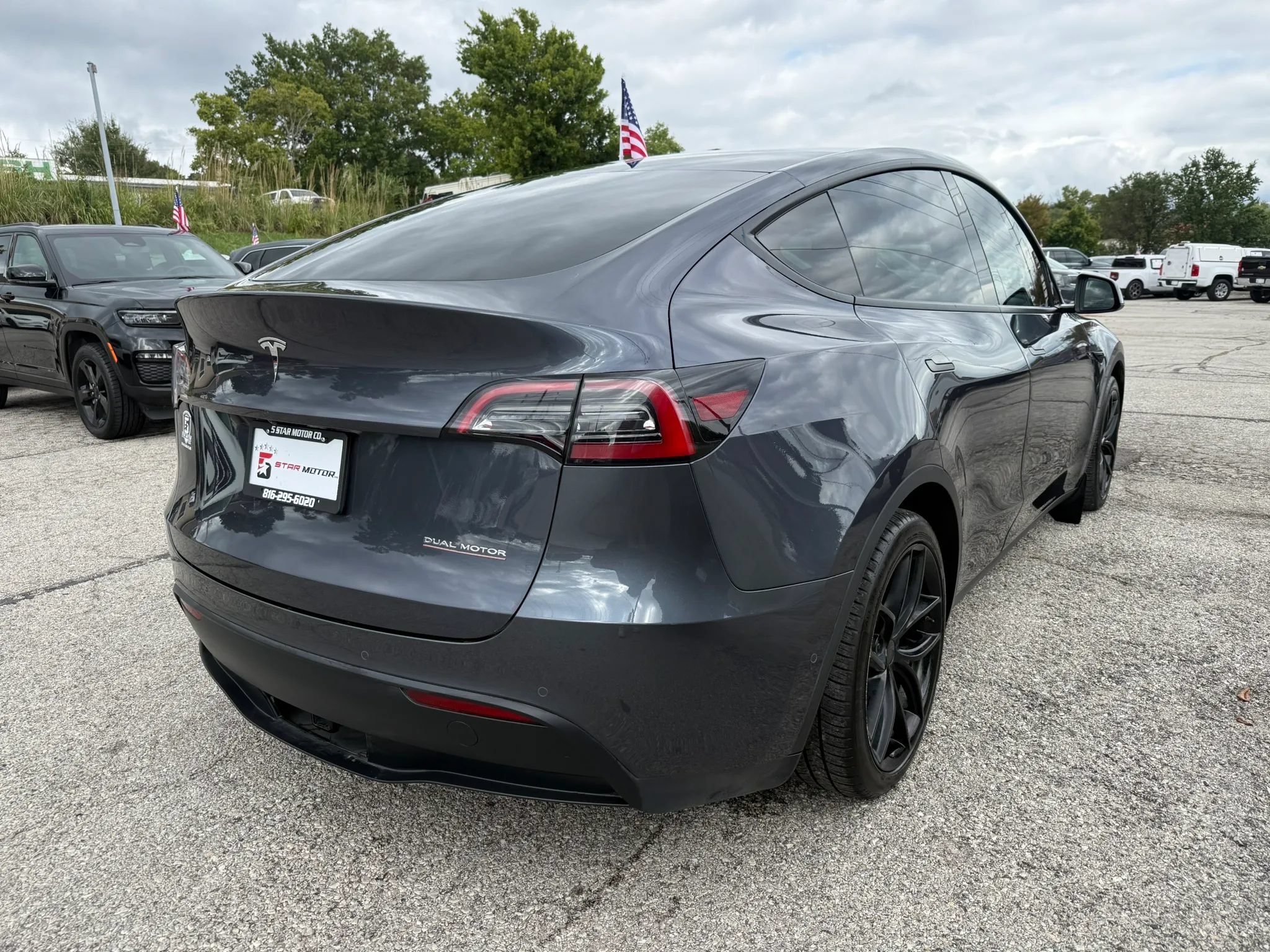 Used 2022 Tesla Model Y Performance AWD/4WD image 4