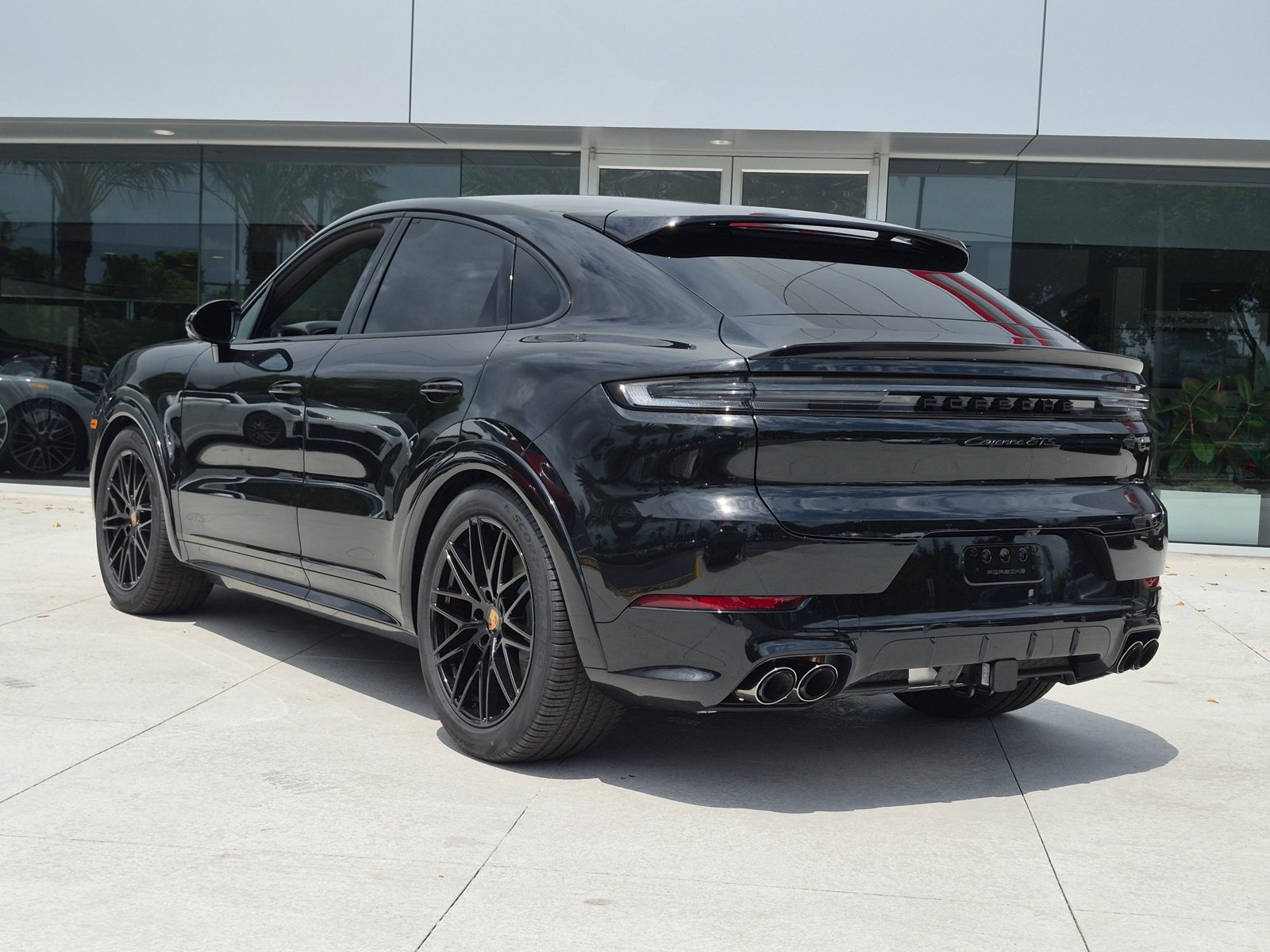 New 2026 Porsche Cayenne GTS AWD/4WD image 3