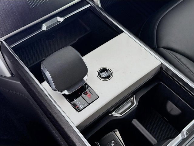 New 2026 Land Rover Range Rover Autobiography image 19