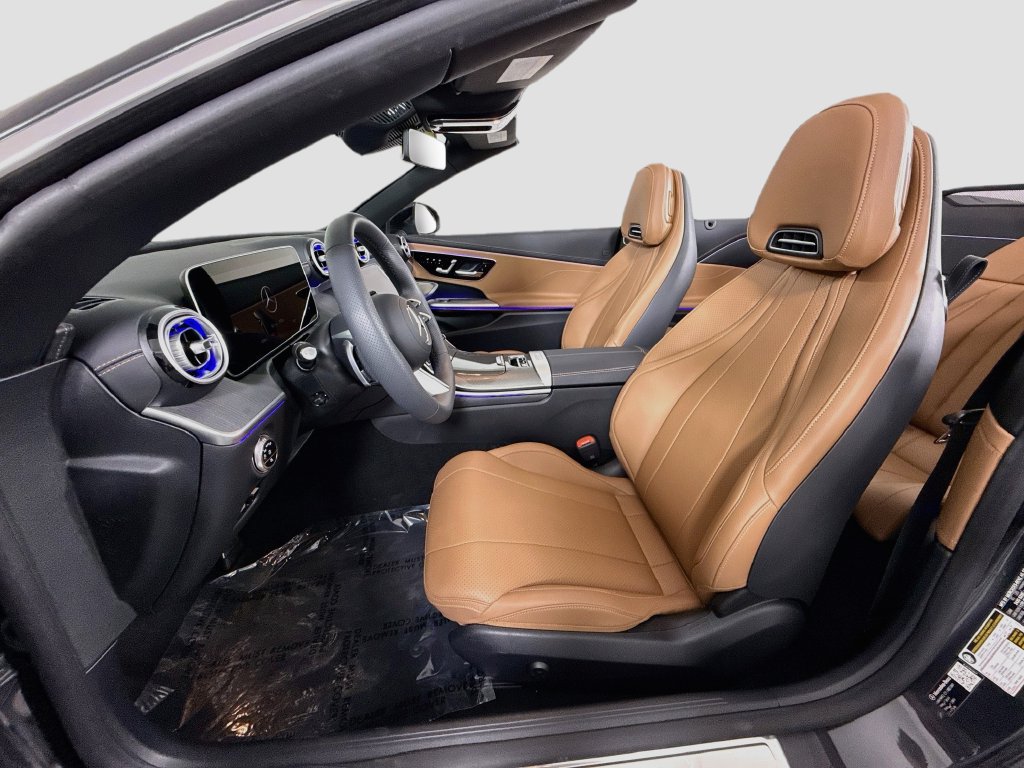 Used 2026 Mercedes-Benz CLE 300 4MATIC Cabriolet w/ Driver Assistance Package image 22