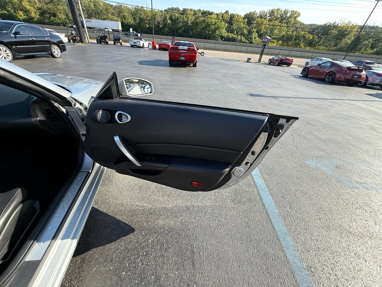 Used 2006 Nissan 350Z Touring image 28