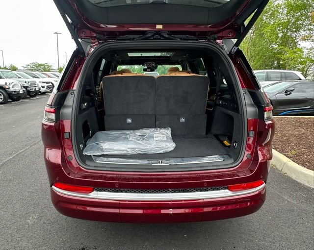 New 2026 Jeep Grand Cherokee L Summit AWD/4WD image 13