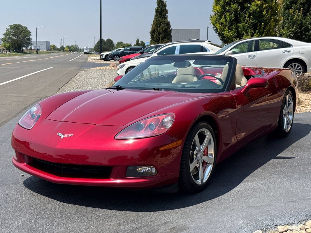 Used 2008 Chevrolet Corvette Convertible w/ Preferred Equipment Group RWD image 98