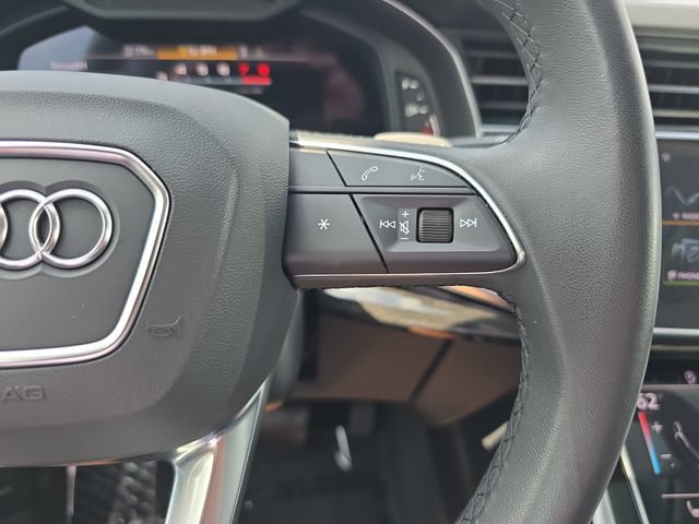 Used 2023 Audi Q7 2.0T Premium Plus w/ Convenience Package AWD/4WD image 22