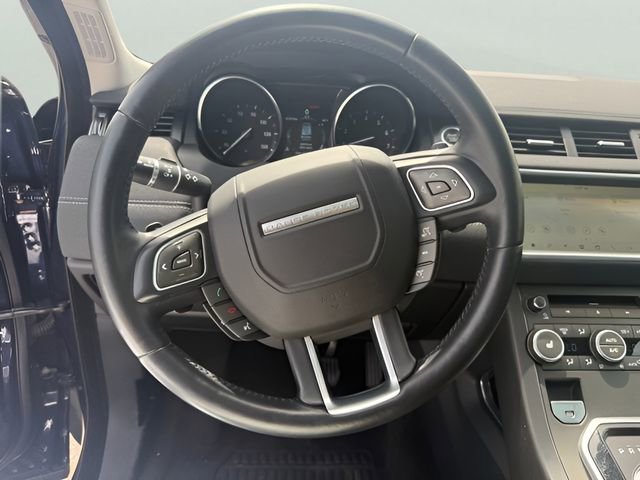 Used 2019 Land Rover Range Rover Evoque SE AWD/4WD image 15