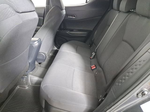 Used 2018 Toyota C-HR XLE image 12