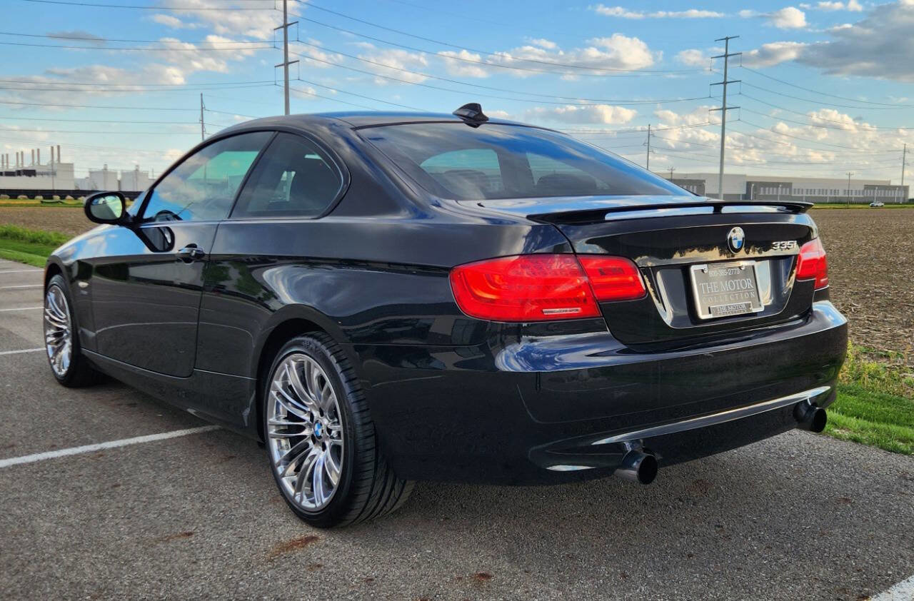 Used 2011 BMW 335i xDrive Coupe AWD/4WD image 3