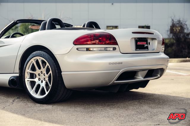 Used 2003 Dodge Viper SRT-10 image 31