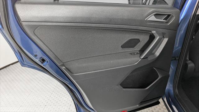 Used 2019 Volkswagen Tiguan S w/ Driver Assistance Package FWD image 16