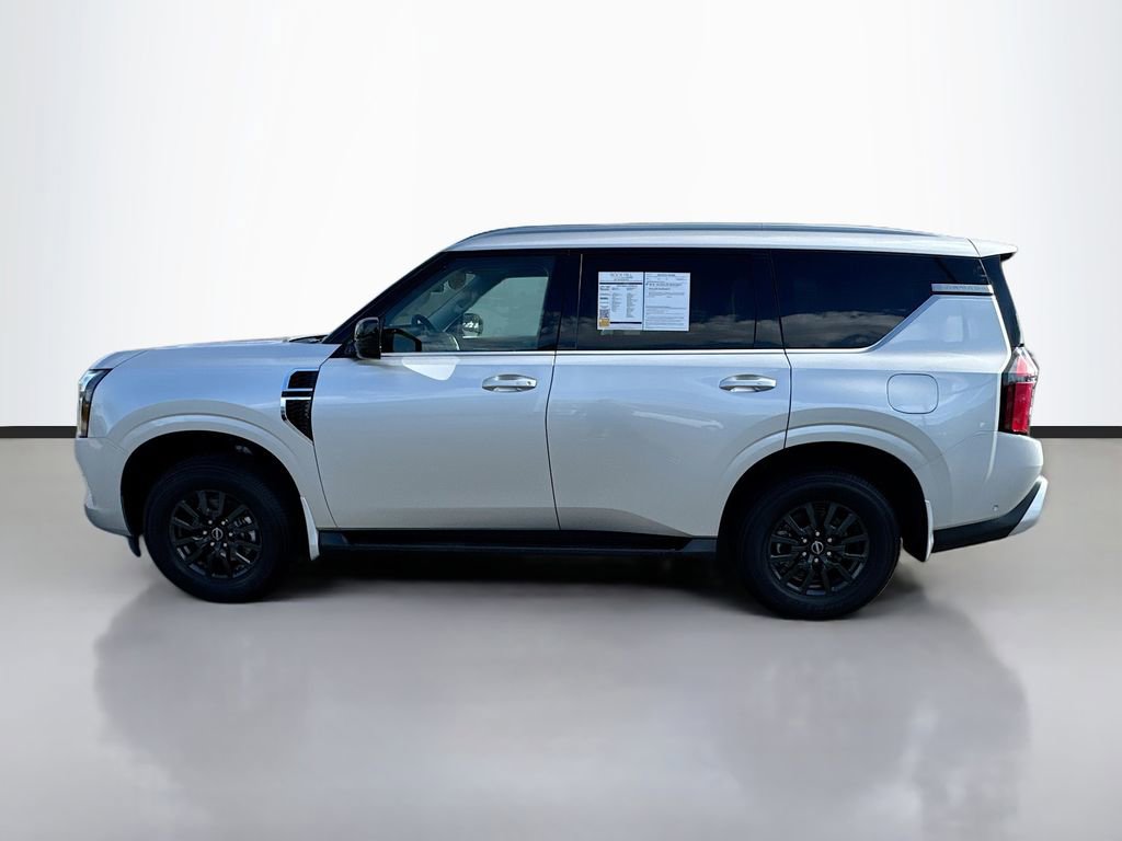 Used 2025 Nissan Armada SV image 4