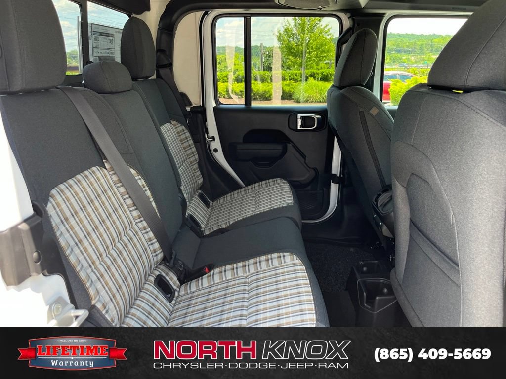 New 2026 Jeep Gladiator Sport AWD/4WD image 21