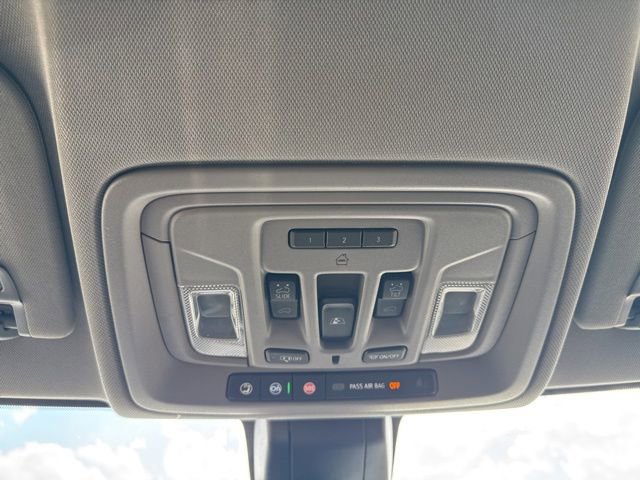Used 2019 GMC Sierra 1500 Denali w/ Driver Alert Package II AWD/4WD image 31