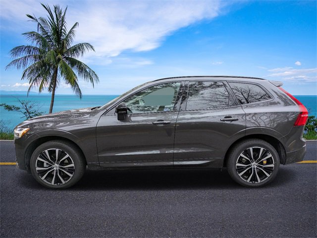 New 2025 Volvo XC60 B5 Plus w/ Climate Package image 6