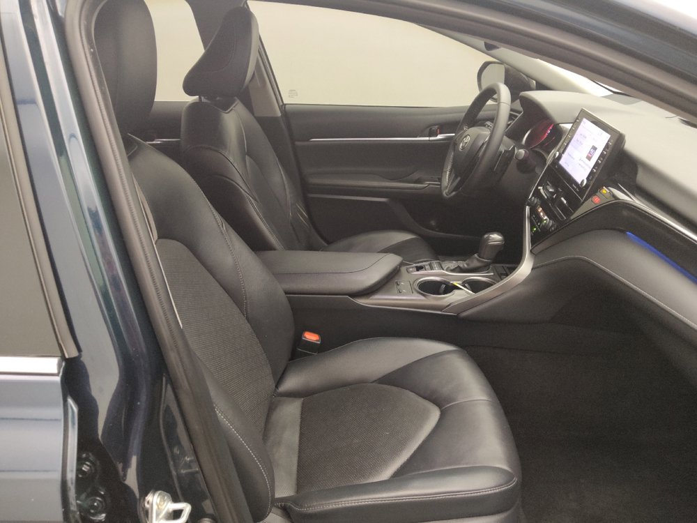 Used 2021 Toyota Camry XSE image 21