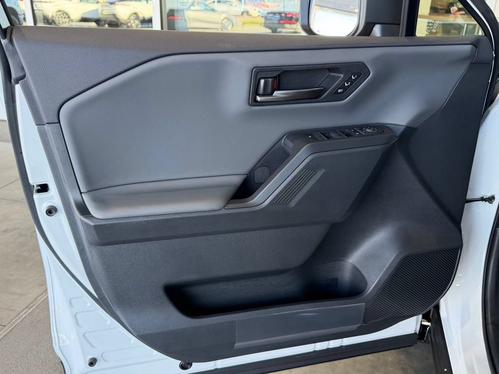 New 2026 Toyota RAV4 XSE AWD/4WD image 15