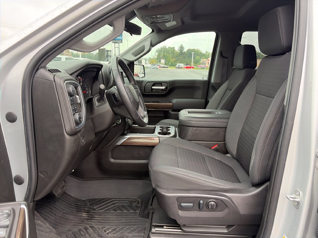 Used 2022 Chevrolet Silverado 1500 LT Trail Boss w/ Bed Protection Package AWD/4WD image 14