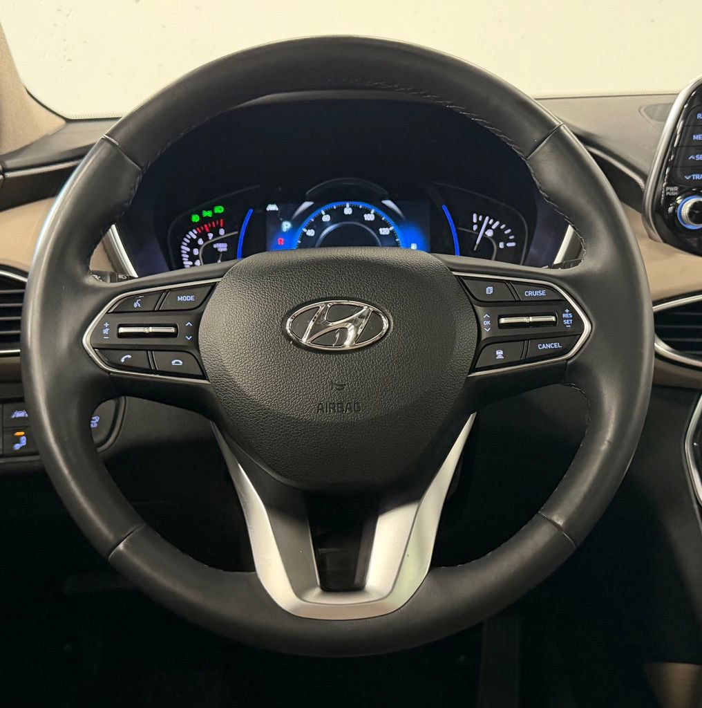 Used 2019 Hyundai Santa Fe AWD image 16