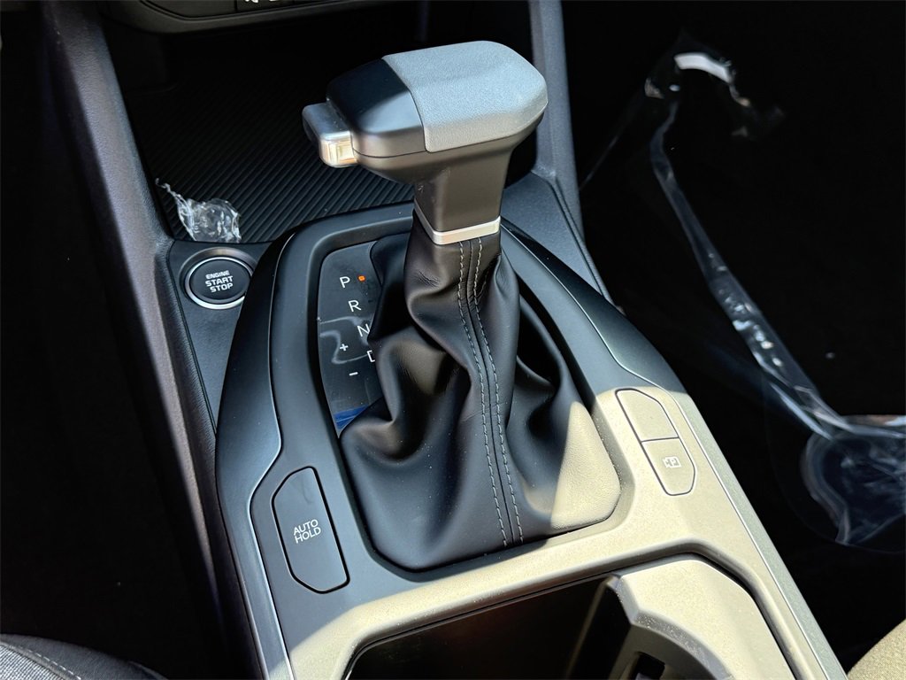 New 2025 Kia K4 LXS image 24