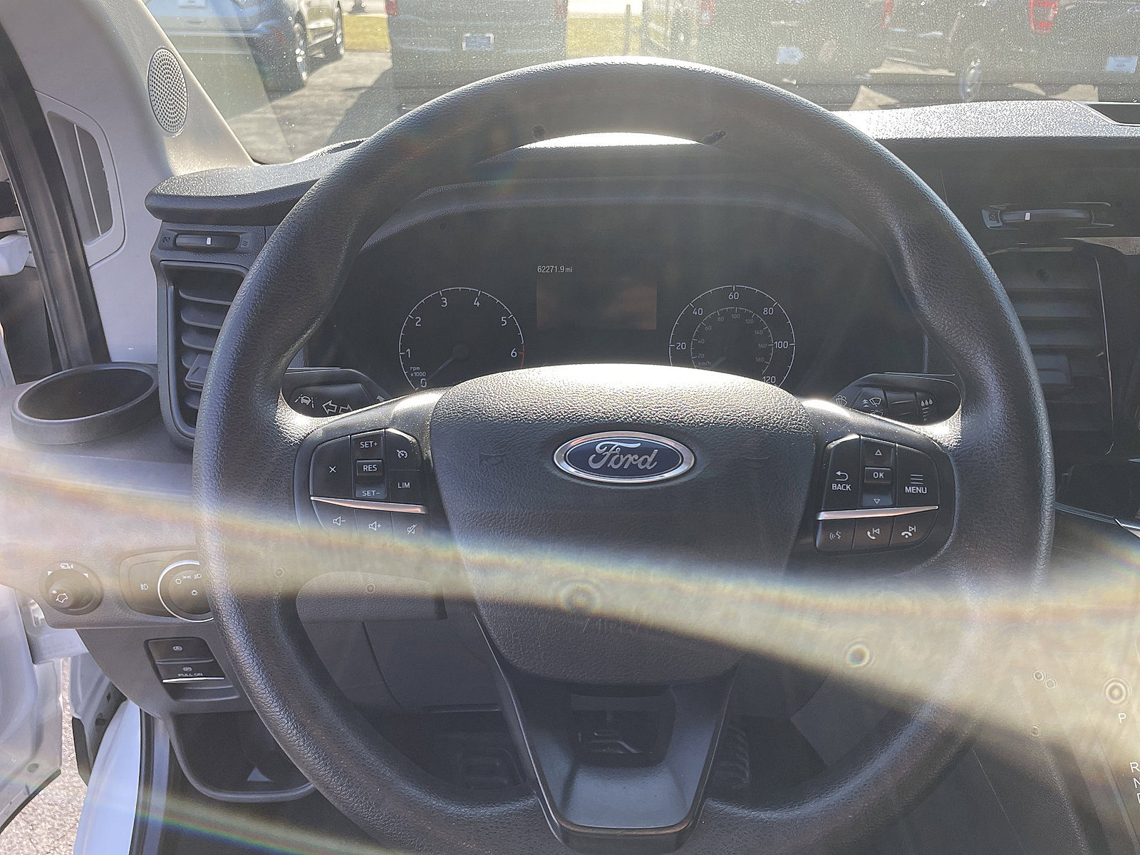 Used 2023 Ford Transit 350 XLT image 4