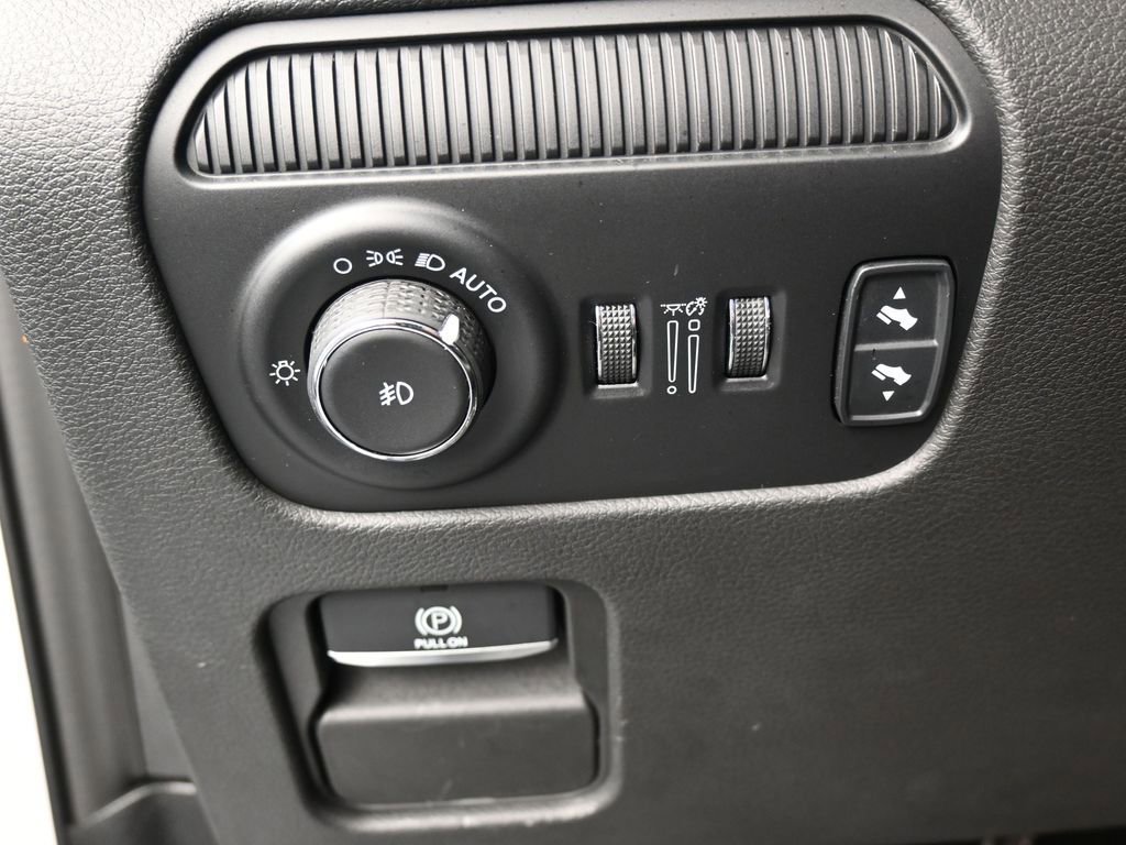 Used 2024 Jeep Wagoneer Series II image 35