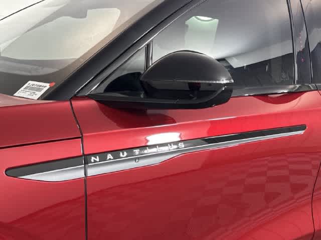 New 2026 Lincoln Nautilus Premier w/ Jet Appearance Package AWD/4WD image 25