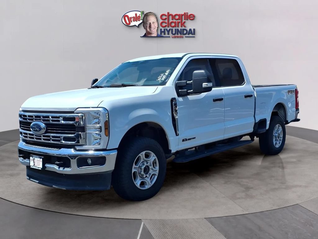 Used 2025 Ford F250 XLT w/ FX4 Off-Road Package AWD/4WD image 1