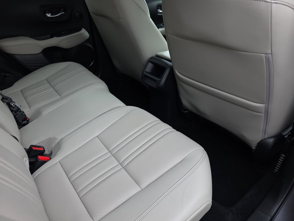 Used 2025 Honda HR-V EX-L image 13