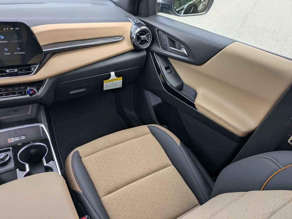 New 2027 Chevrolet Equinox ACTIV w/ Safety and Technology Package FWD image 19